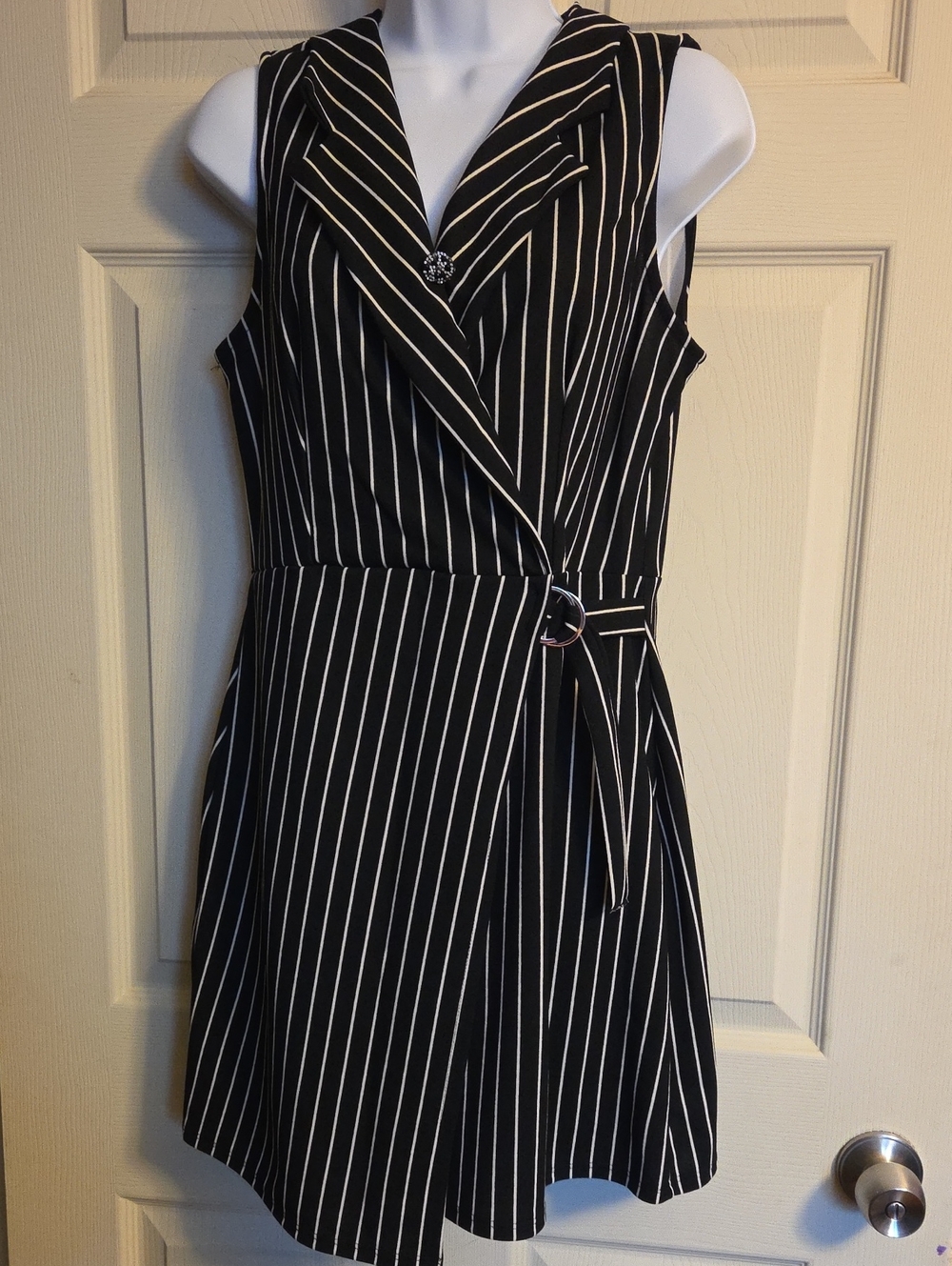 Papaya Striped Sleeveless Wrap Dress Size Medium